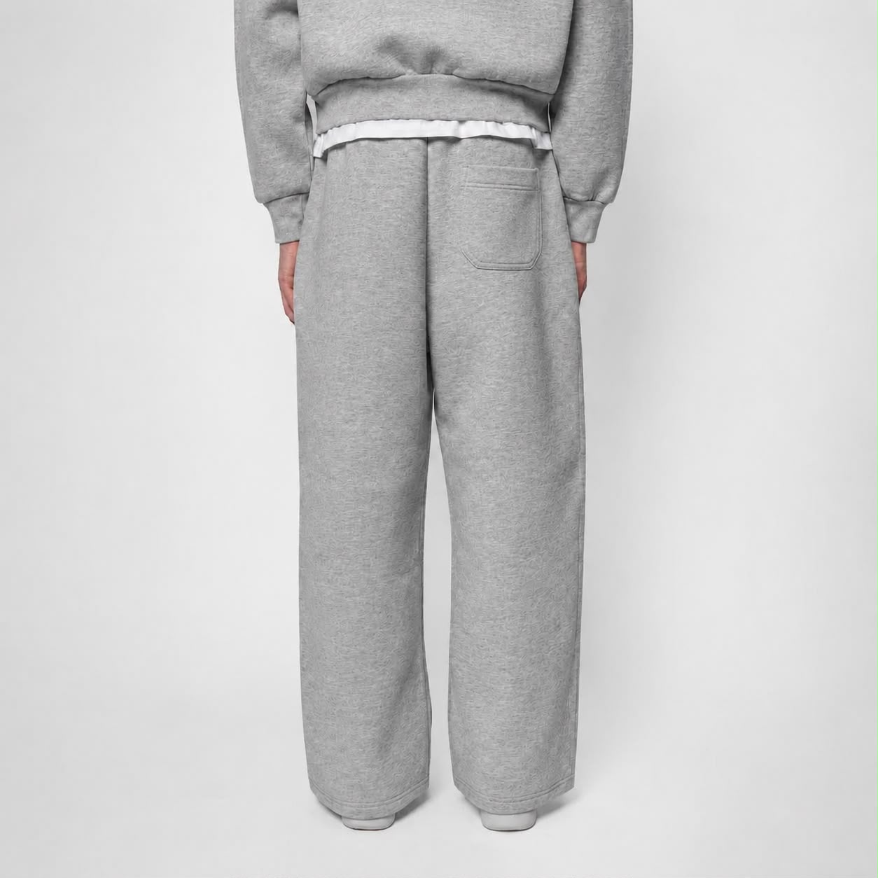 SWEATPANTS